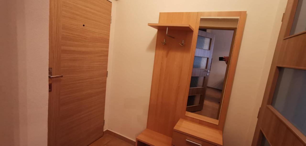 Apartmány u Hotelu Thermal KV Karlovy Vary Esterno foto